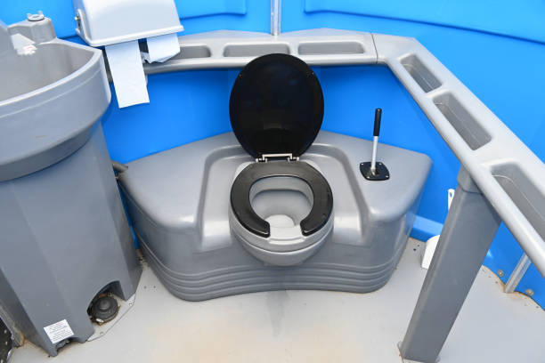 Best Porta potty delivery and setup  in West Springfield, VA